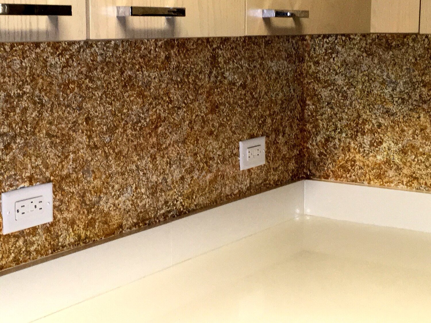 Decorative Backsplash, completed by Ennio Polanco