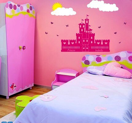Pink castle children's bedroom design reference